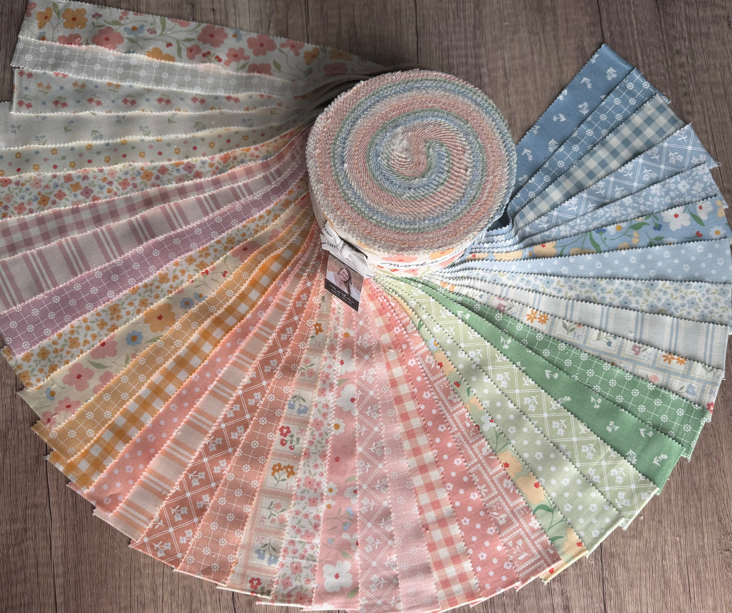 Cottage Charm Honey Bun by Heather Briggs of My Sew QuLity for Moda Moda